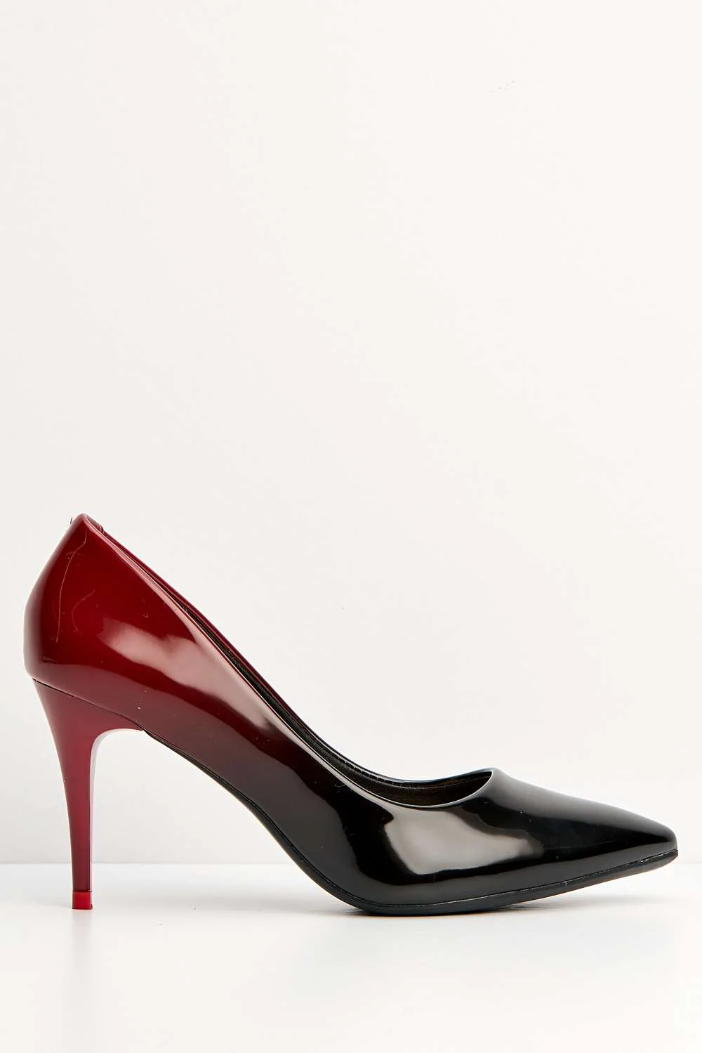 Miss Diva Alani Two Tone Medium Heel Court Shoe in Black - Image 4