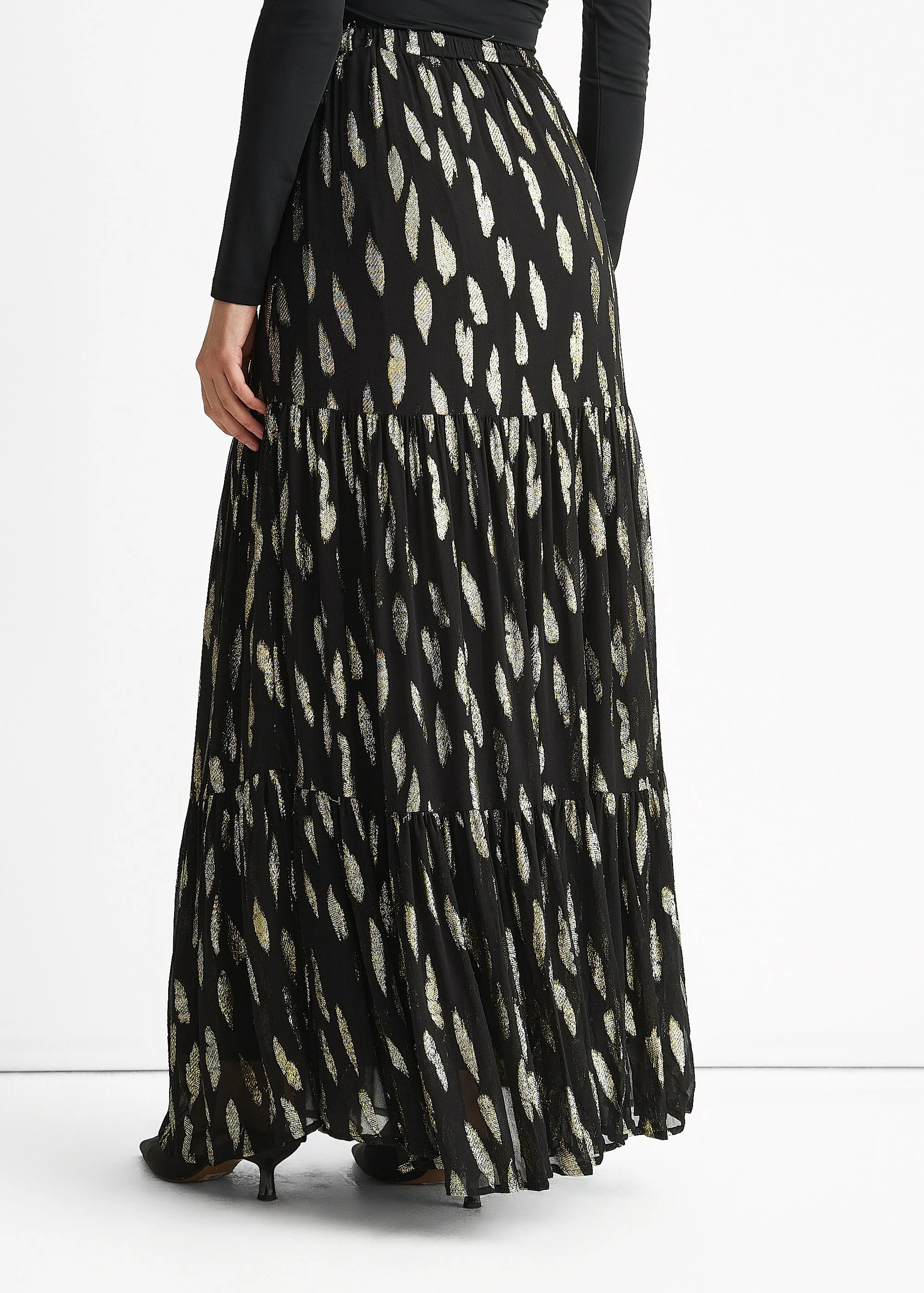 Black Clipped Jacquard Tiered Maxi Skirt - Image 4