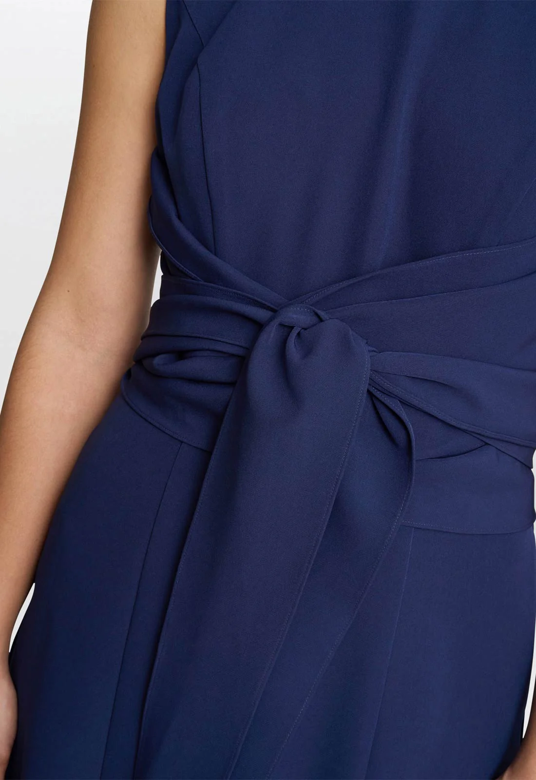 Gina Bacconi Blue Cathleen Crepe Tie-Waist Dress - Image 5