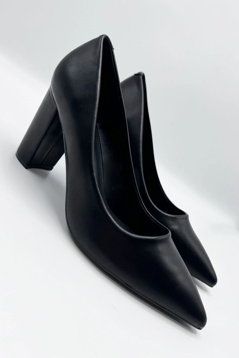 Miss Diva Clara Block Heel Pointed Toe Court Shoes in Black Matt - Image 2