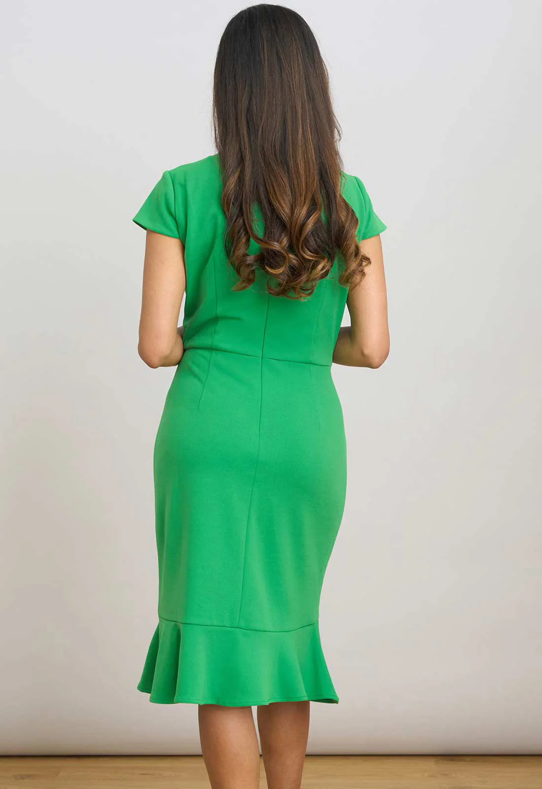 Gina Bacconi GREEN Ruffle Hem Crepe Dress - Image 2