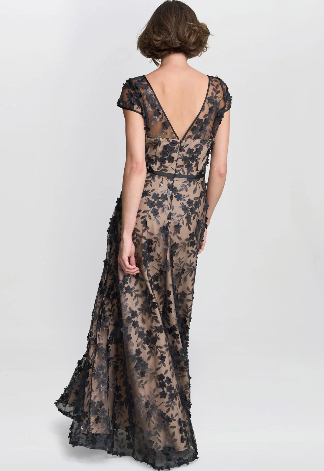 Gina Bacconi Keira 3D Flower Maxi Dress - Image 2
