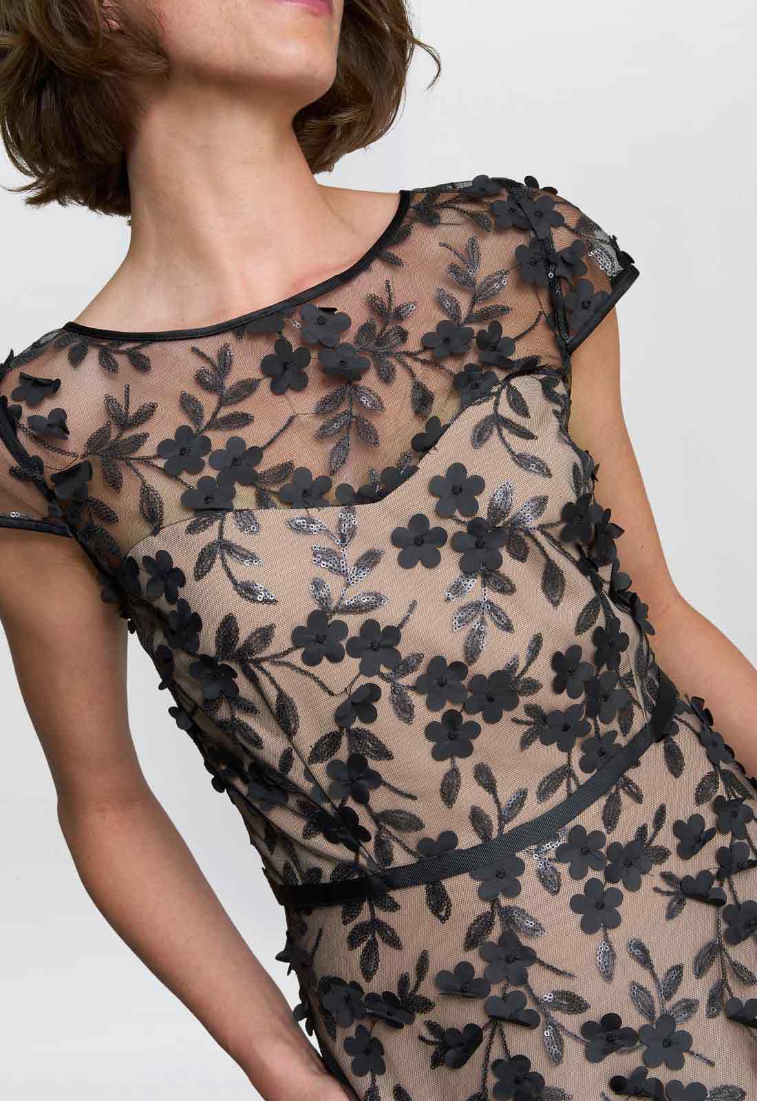 Gina Bacconi Keira 3D Flower Maxi Dress - Image 7