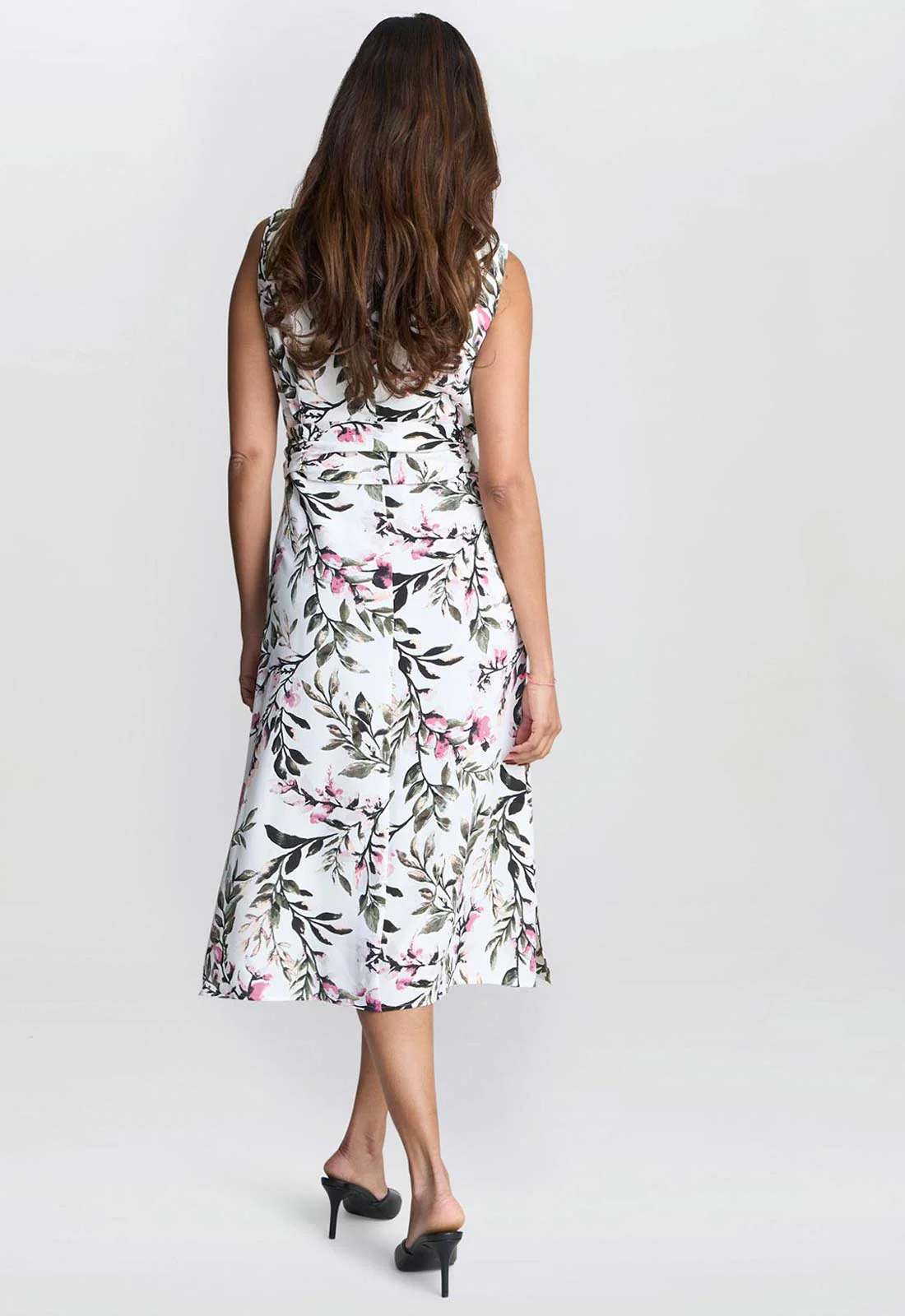Gina Bacconi Kelly Floral Printed Dress in Multi - Image 4