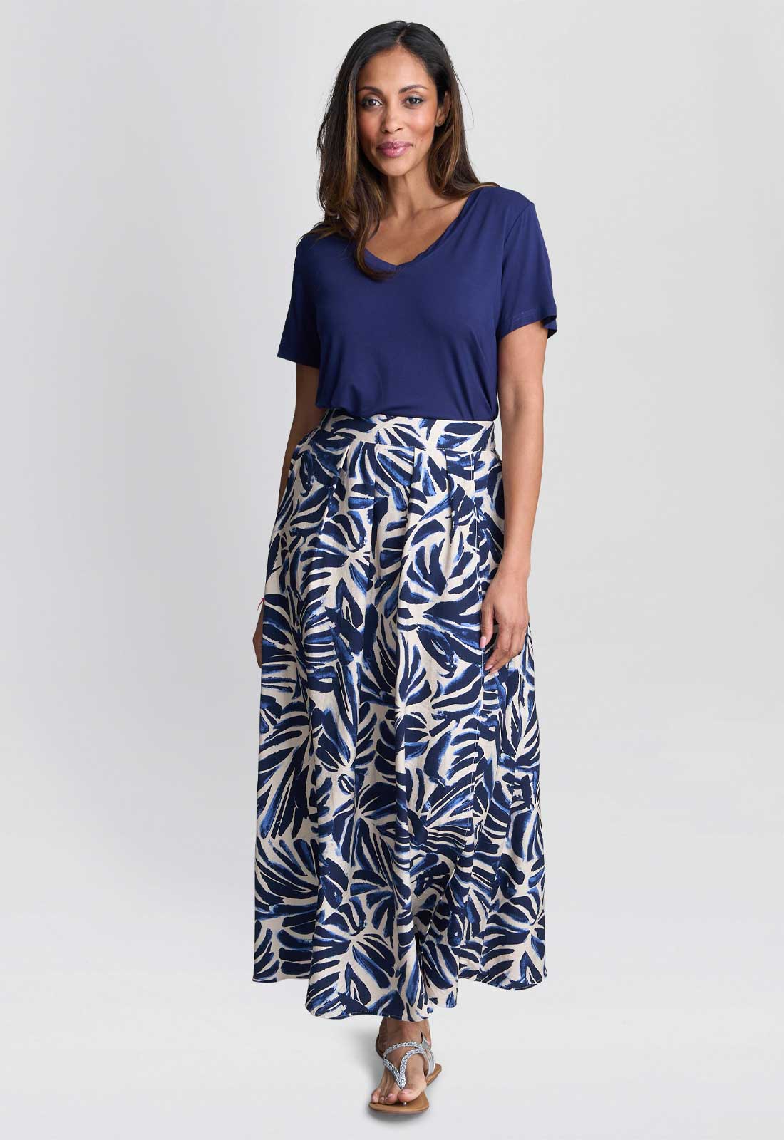 Gina Bacconi NAVY Enid Abstract Print Elastic Waist Skirt - Image 4