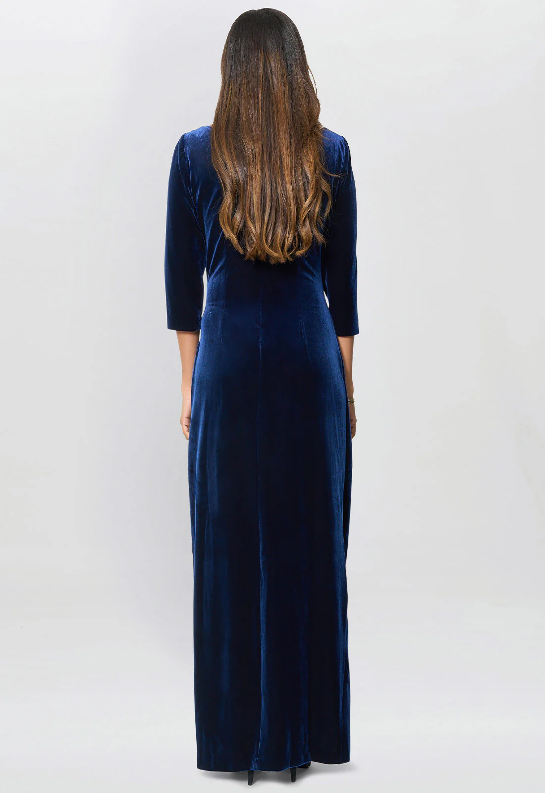 Gina Bacconi Navy Paris Velvet Maxi Dress With 3/4 Sleeve - Image 5