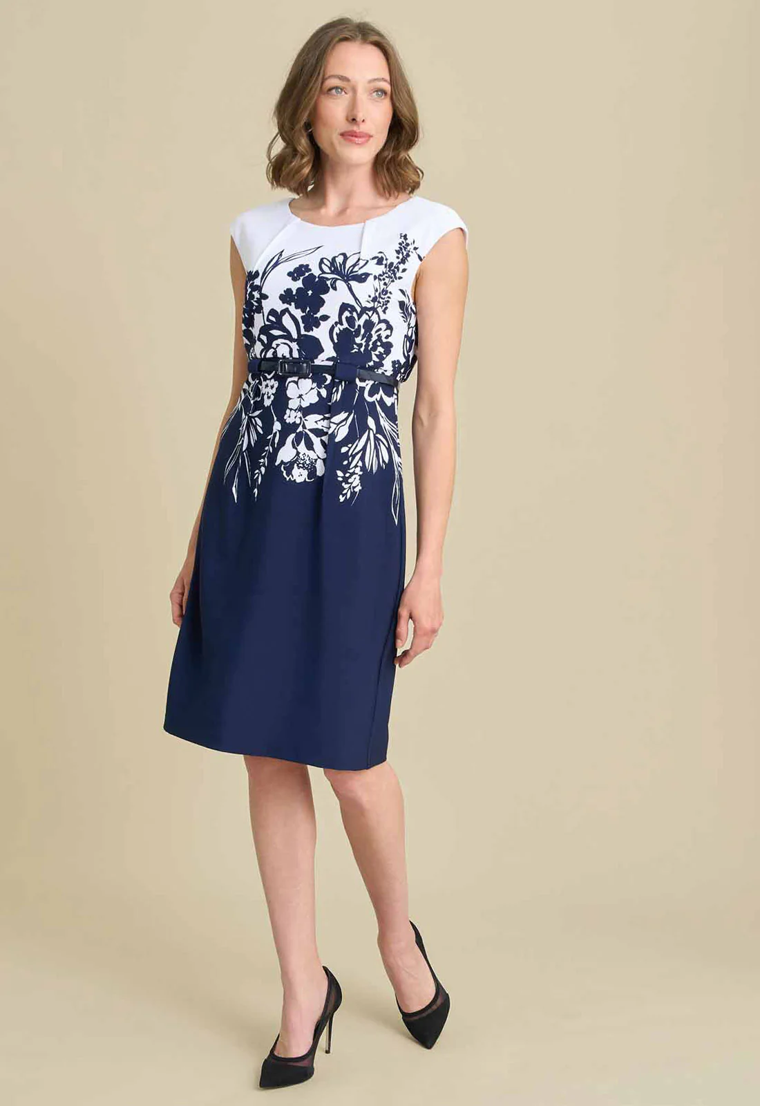 Gina Bacconi NAVY / WHITE Minnie Floral Print Belted Dress - Image 3