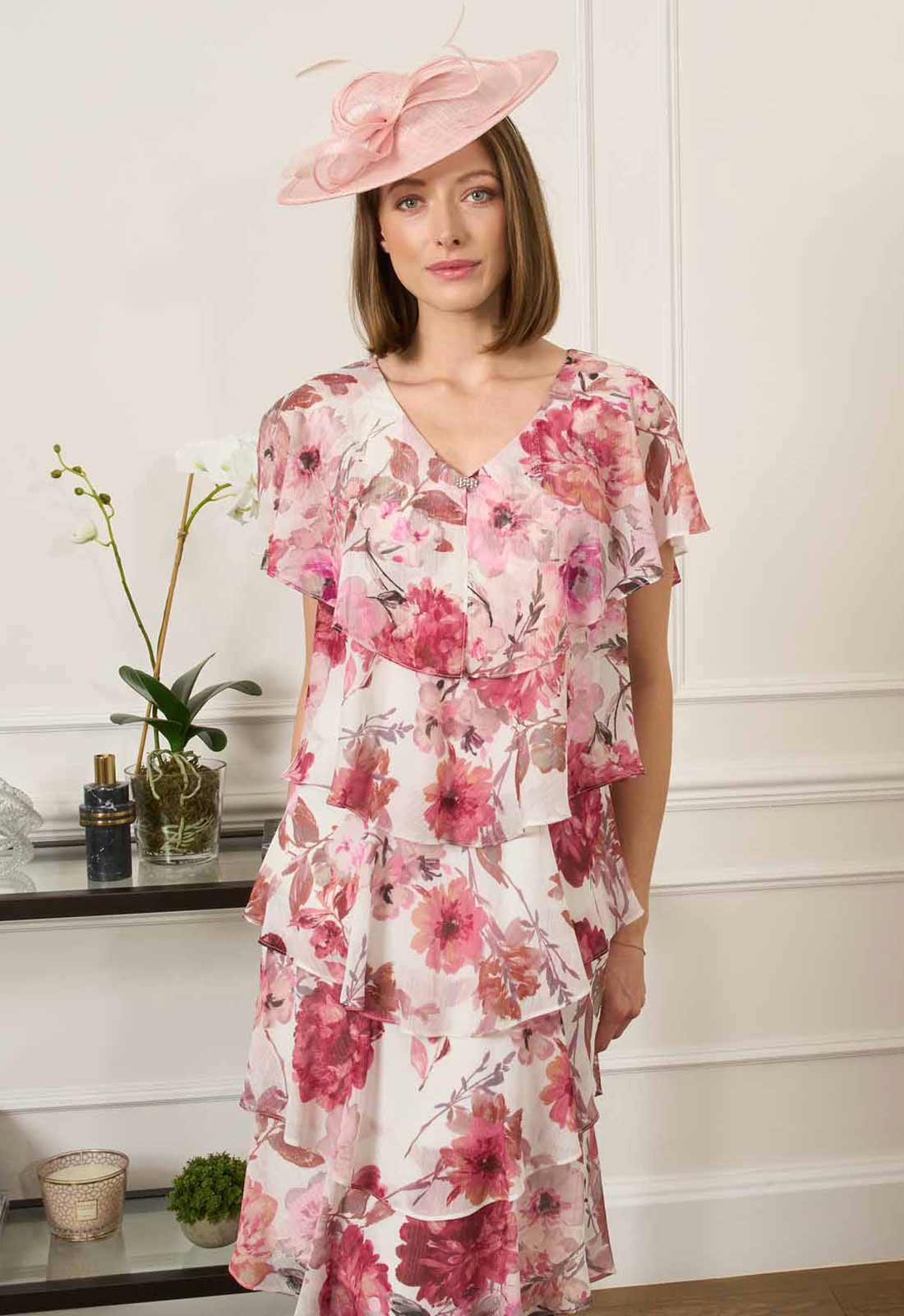 Gina Bacconi PINK Rei Tiered Floral Dress - Image 2