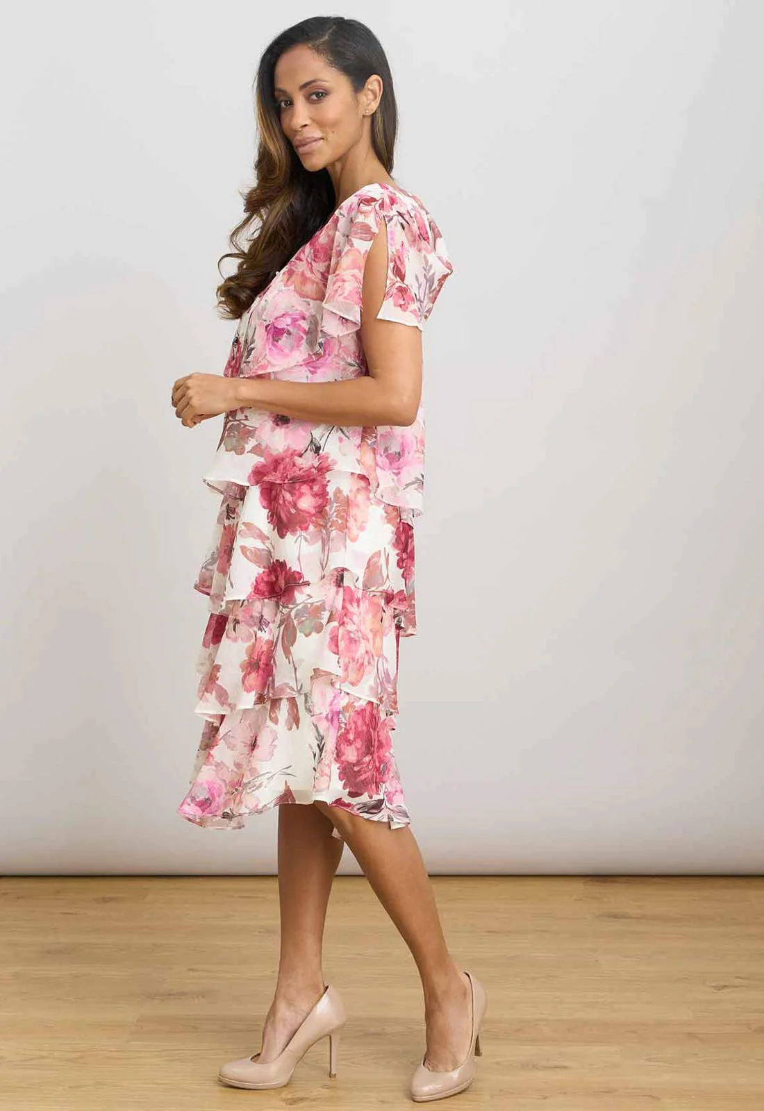 Gina Bacconi PINK Rei Tiered Floral Dress - Image 4