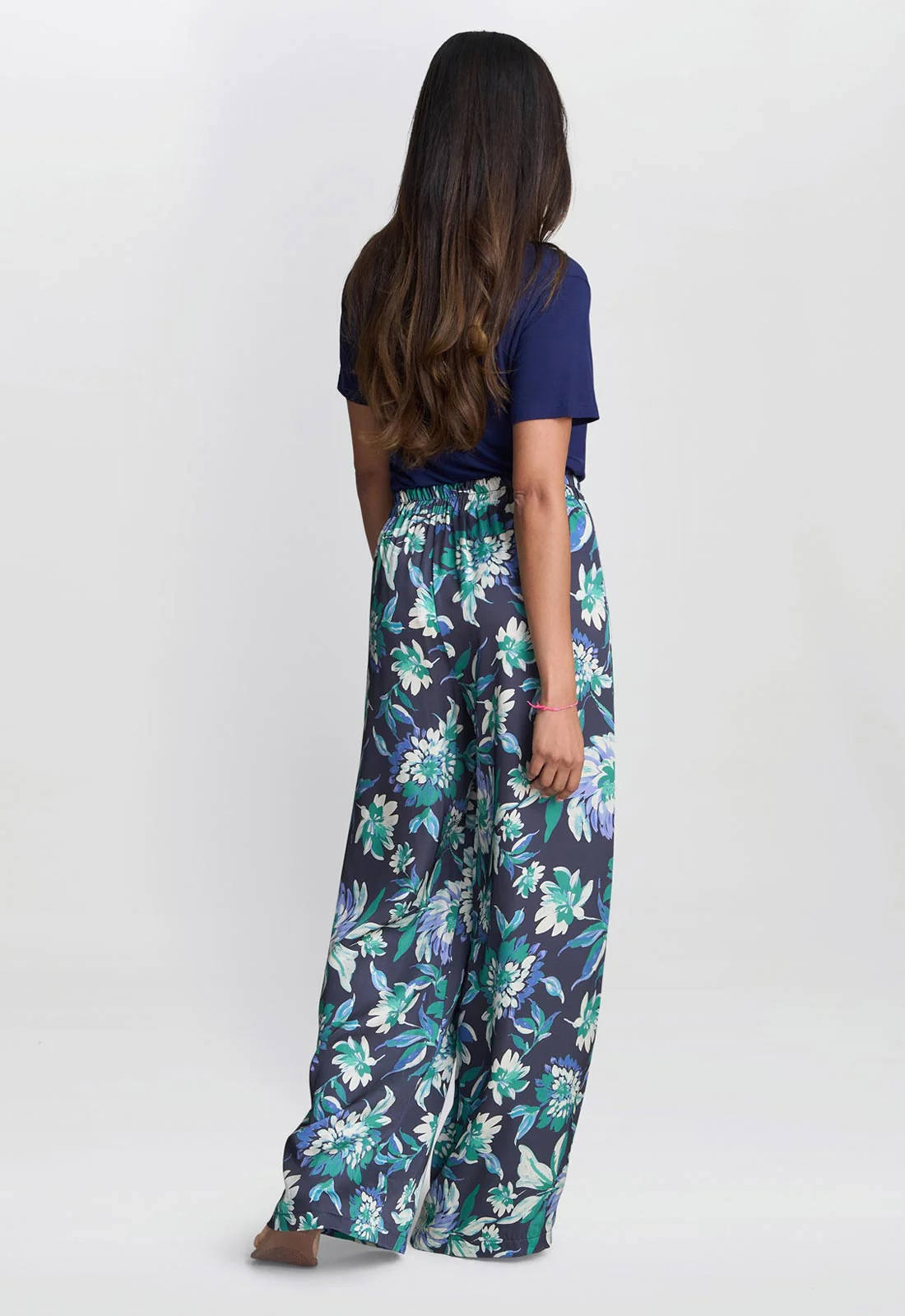 Gina Bacconi Blue Quinn Satin Pull On Wide Leg Trouser - Image 3