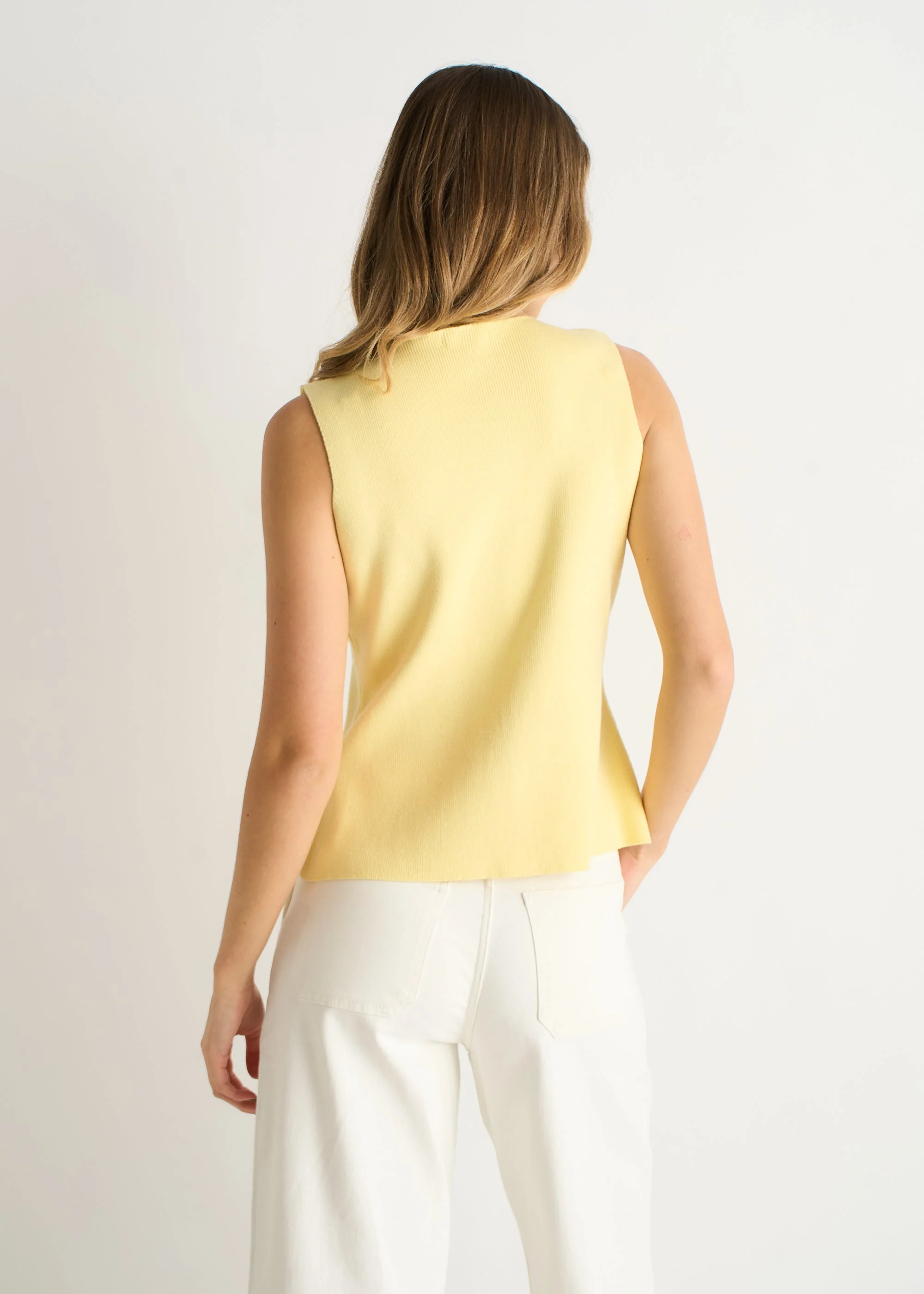 Gini London Lemon Button Front Compact Knit Waistcoat - Image 3
