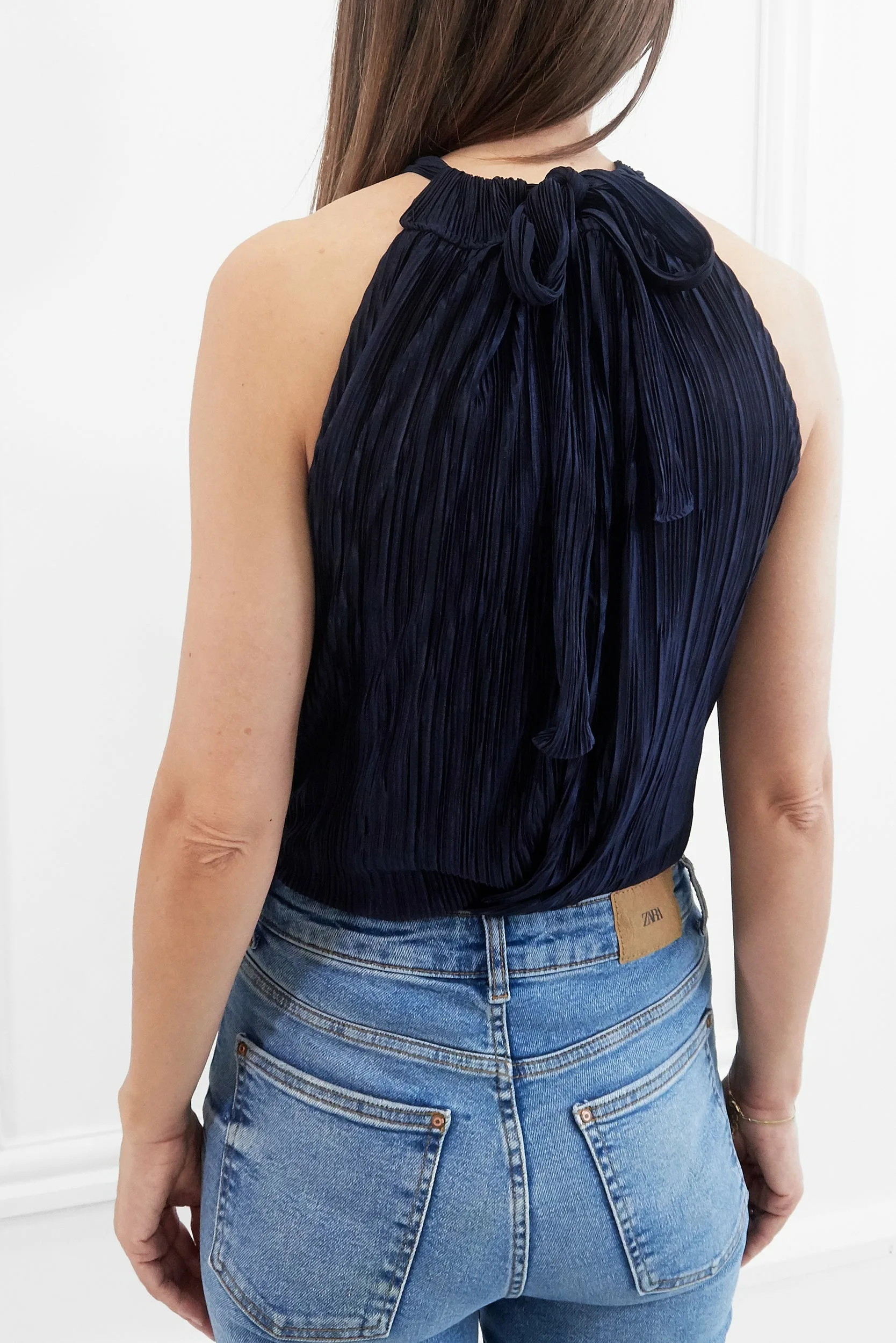 Honor Gold Millie Plisse Pleated Navy Halterneck Top - Image 4