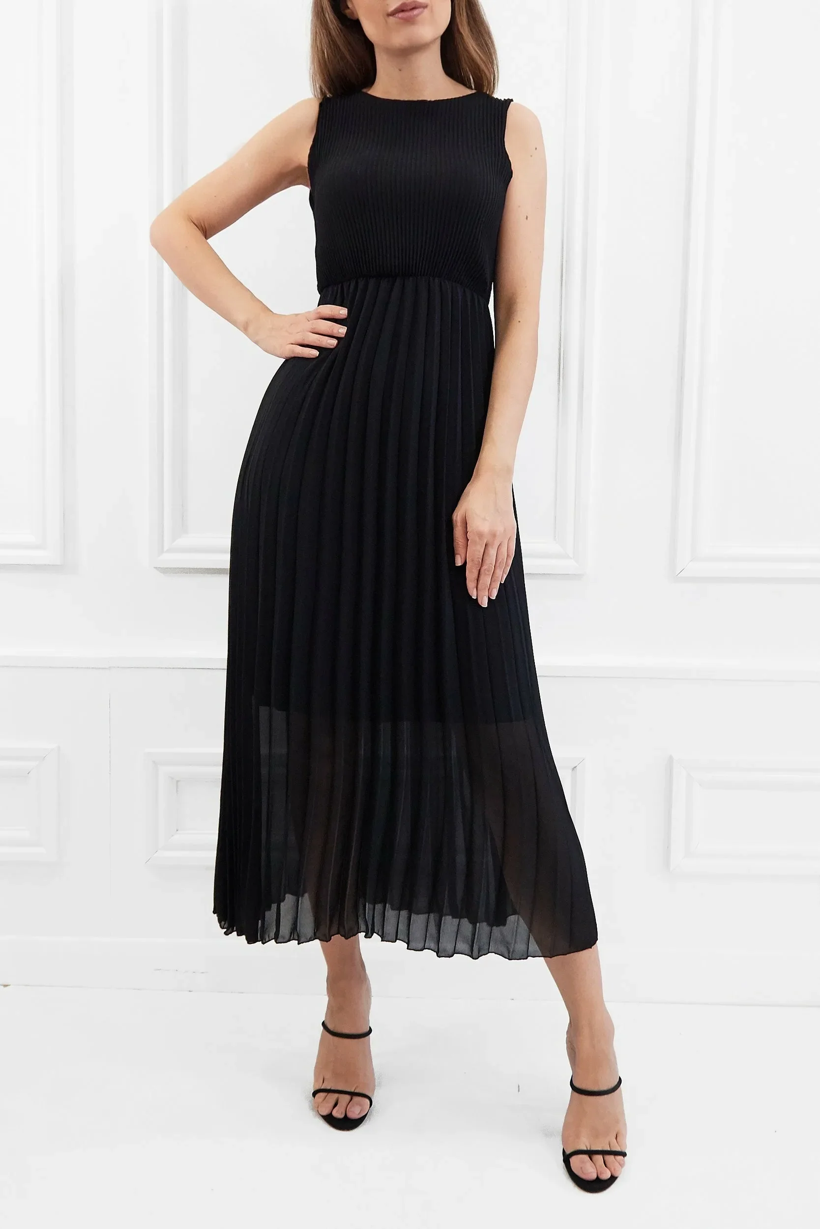 Honor Gold Tess Black Pleated Midi Dress - Image 3