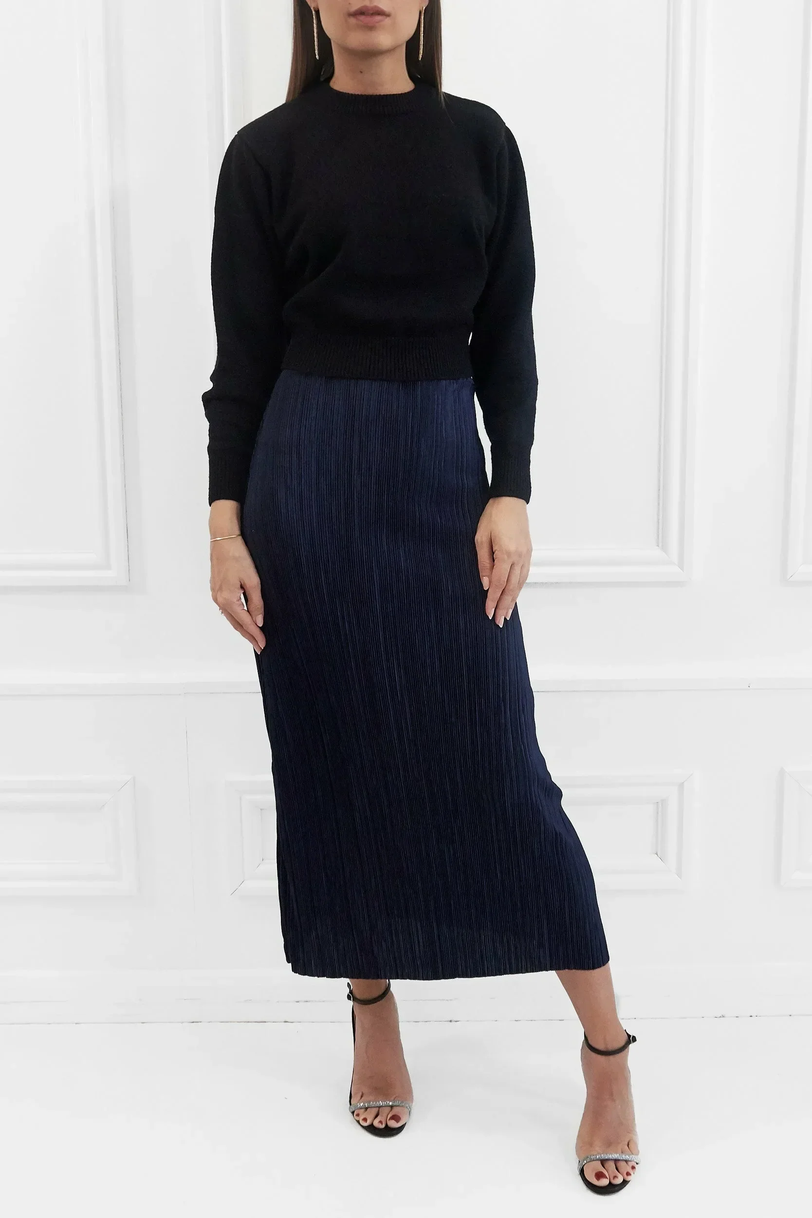 Honor Gold Tiana Plisse Pleated Navy Maxi Skirt - Image 6