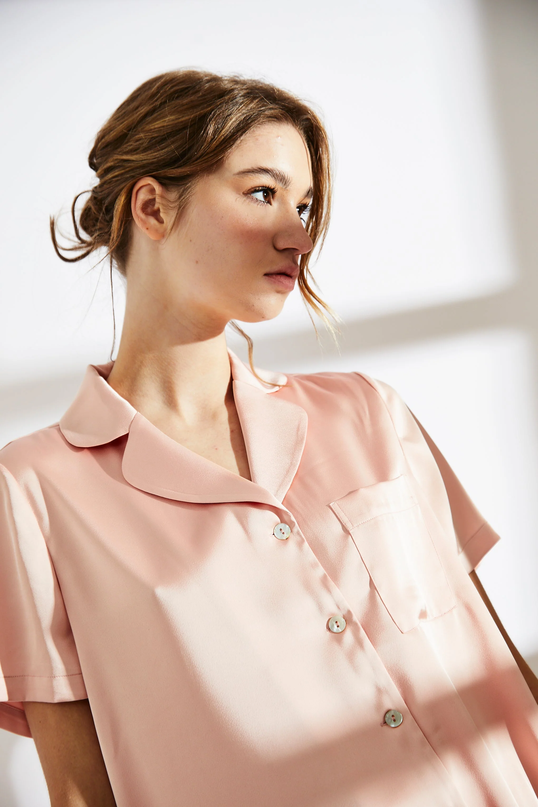 True Decadence Dusty Pink Short Satin Pyjama Set - Image 3