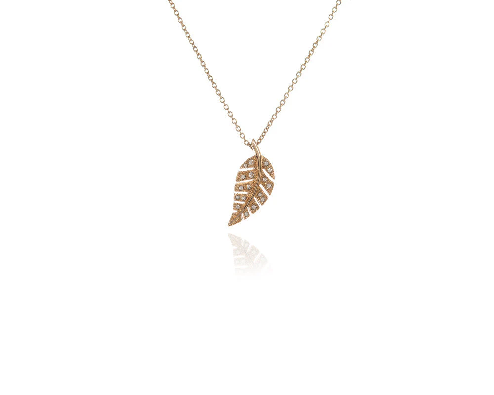 Cachet London Leafy Gold Pendant - Image 10