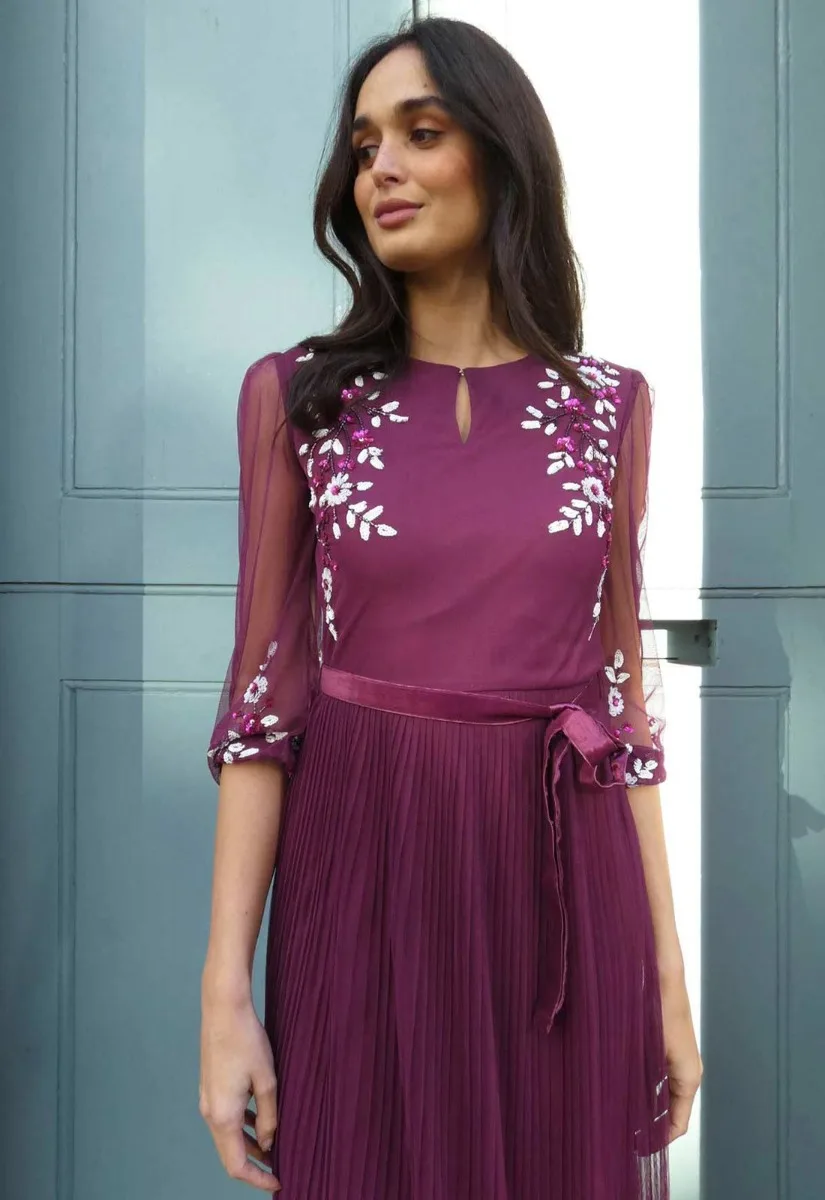 Raishma Couture Burgundy Polina Sequin Dress - Image 11