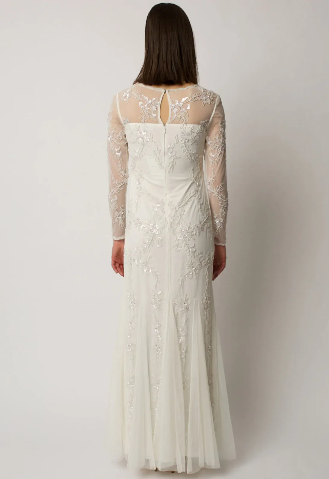 Raishma White Minnie Wedding Dress - Image 5