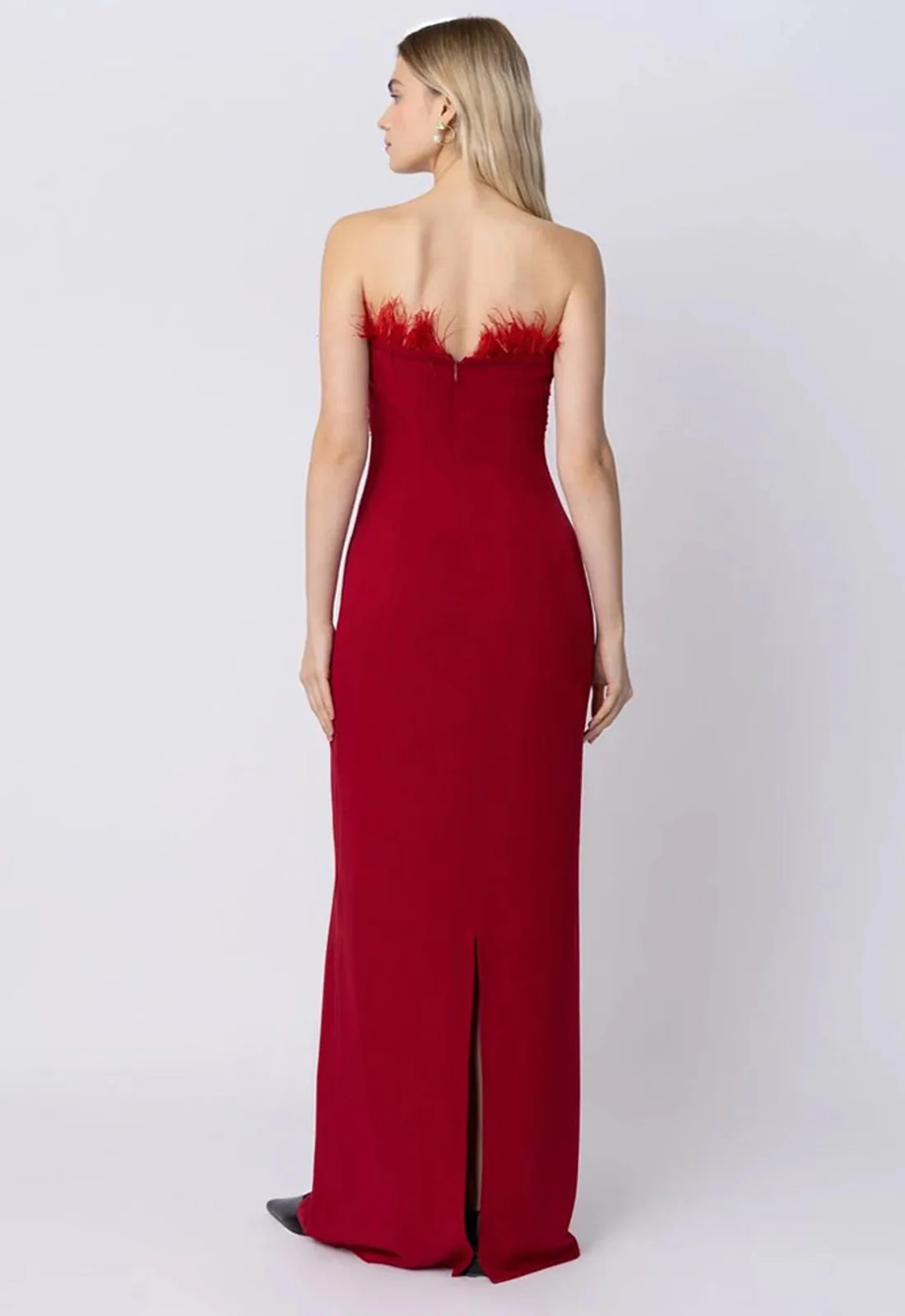 Raishma Couture Red Rosa Gown - Image 3