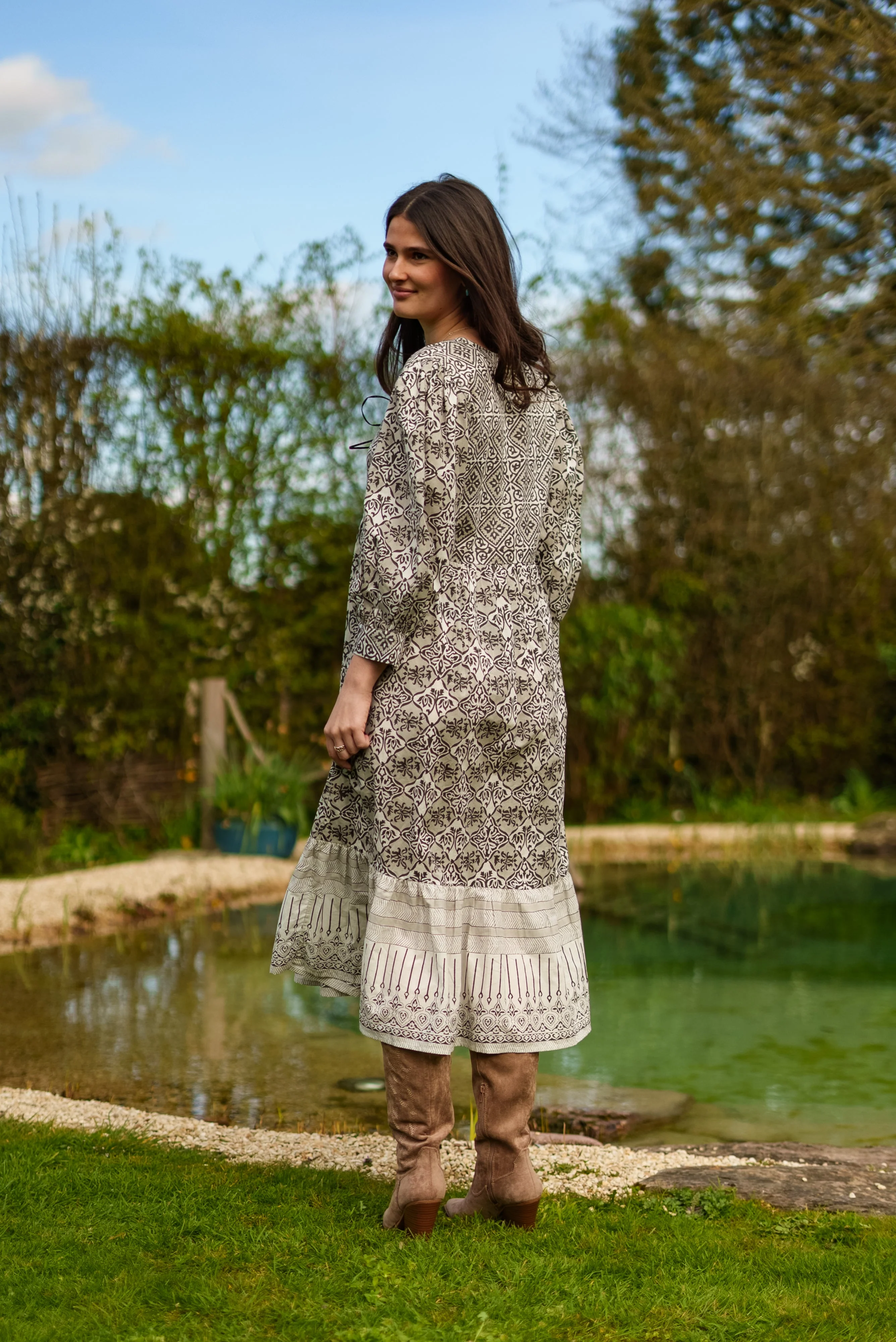Soul Of Sita Aria Black And Ecru Woodblock Print Midi Dress With Tie Front Detail. 100% Cotton - Image 5