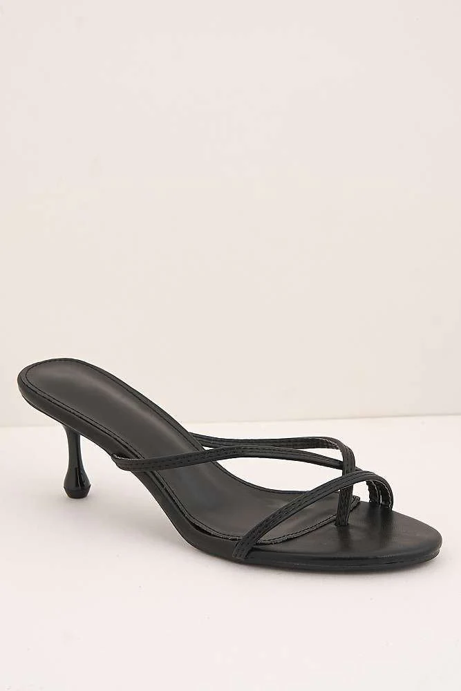 Miss Diva Black Sylvia Toepost Strappy Slip On Kitten Heel Mules - Image 4